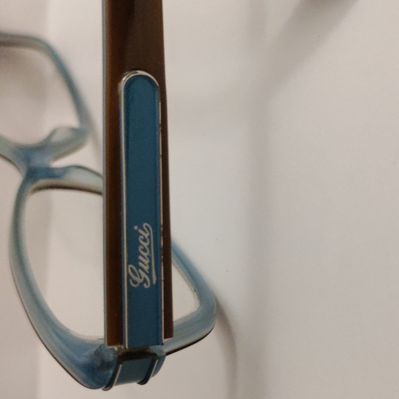 Gucci Eyeglass Frames - Picture 3 of 13